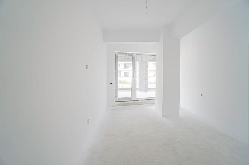 Tomis Nord - Vanzare apartament decomandat cu 3 camere, bloc nou.