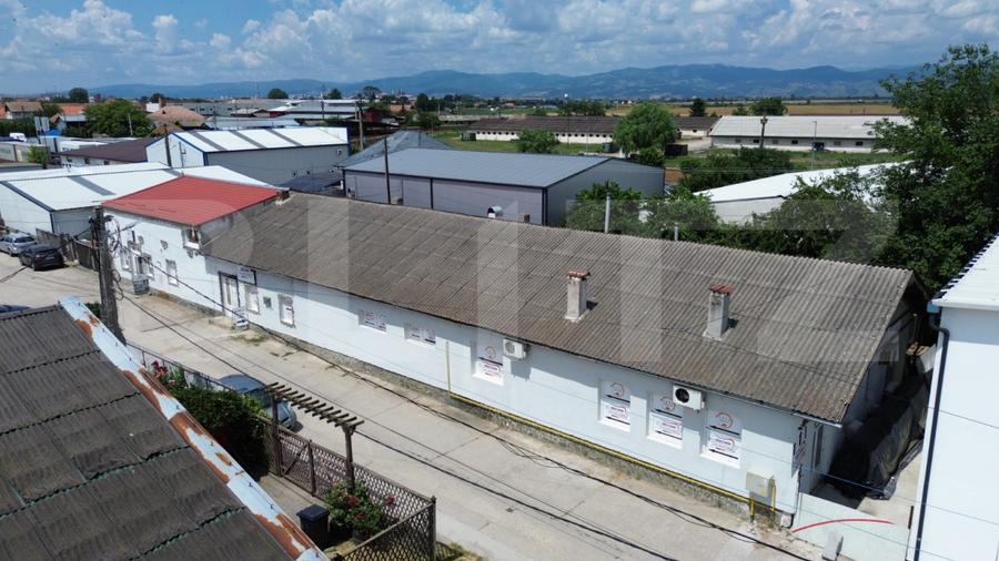 Spațiu comercial 620 mp, fost restaurant, 5 încăperi, 2 birouri, zona Sebeș