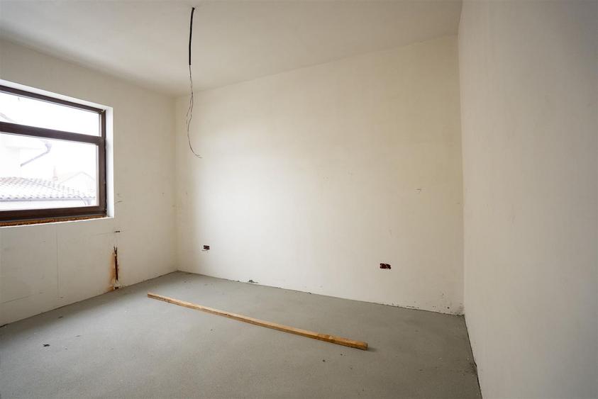 Casǎ de vânzare plan Parter Zona dealuri Oradea