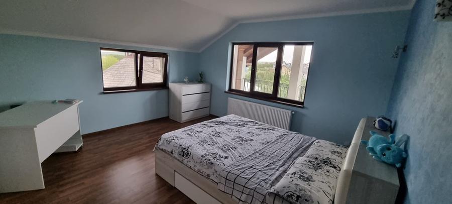 Vila cu etaj in zona fostelor sere Dobosari