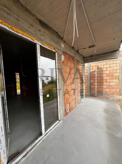 Casa individuală, 4 camere, 3 bai, 110 mp, Giroc