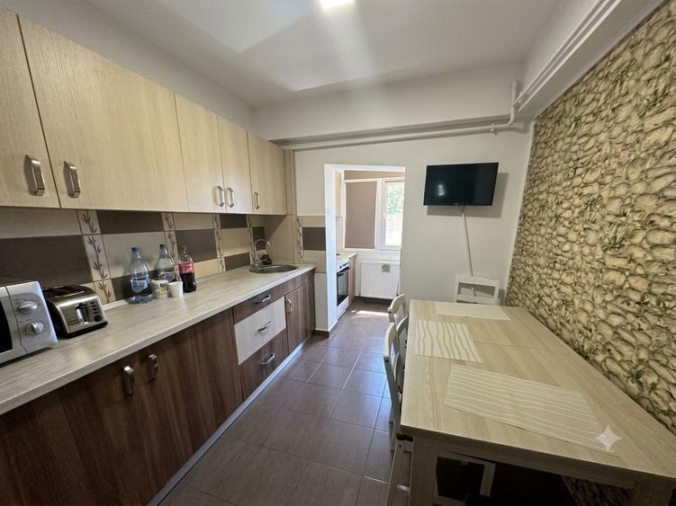 Soarelui | 3 Camere | Centrala Proprie