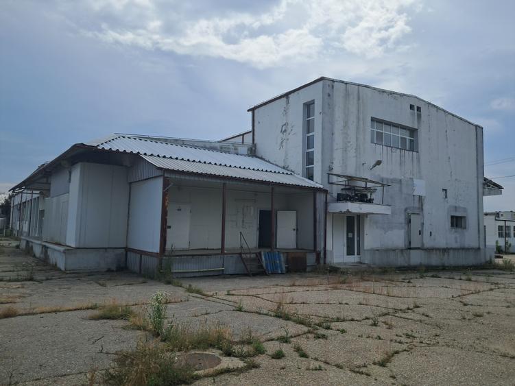 Fabrica de lapte (LACTAG) situata in Costesti, Jud. Arges
