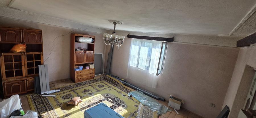 Proprietate cu dublă deschidere, 144 mp, 570 mp, zona Podari