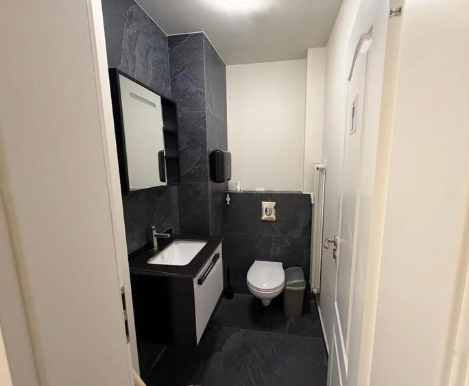 Apartament 3 camere pretabil pentru birouri, salon înfrumusețare, cabinet etc