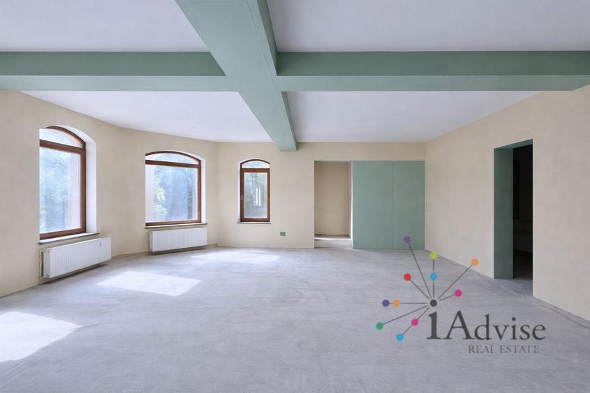 Vilă P+E+Demisol in Sânpetru cu Teren 800 m2