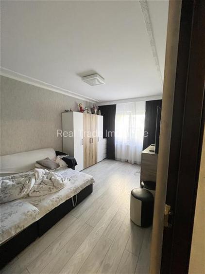 Apartament 2 camere decomandat, renovat, zona Astra - Carpatilor - 3
