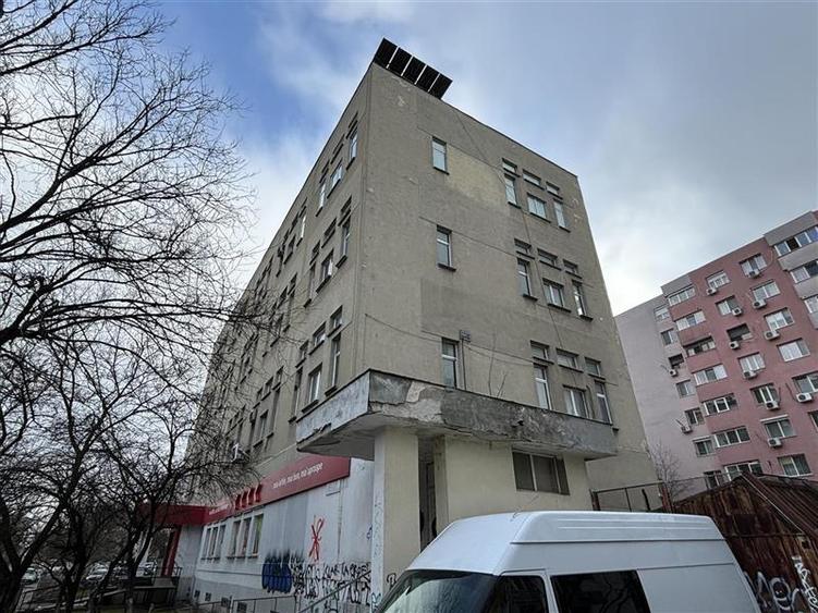 Vanzare spatiu comercial/cladire birouri Rahova - Margeanului, Bucuresti