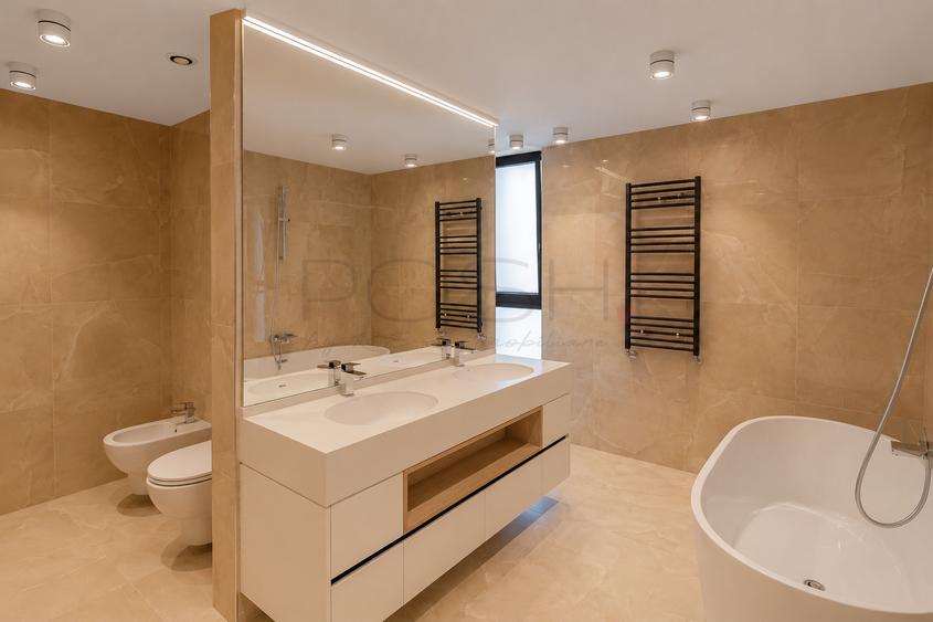 Duplex 310 mp, 4 camere + dining, One Herastrau Towers