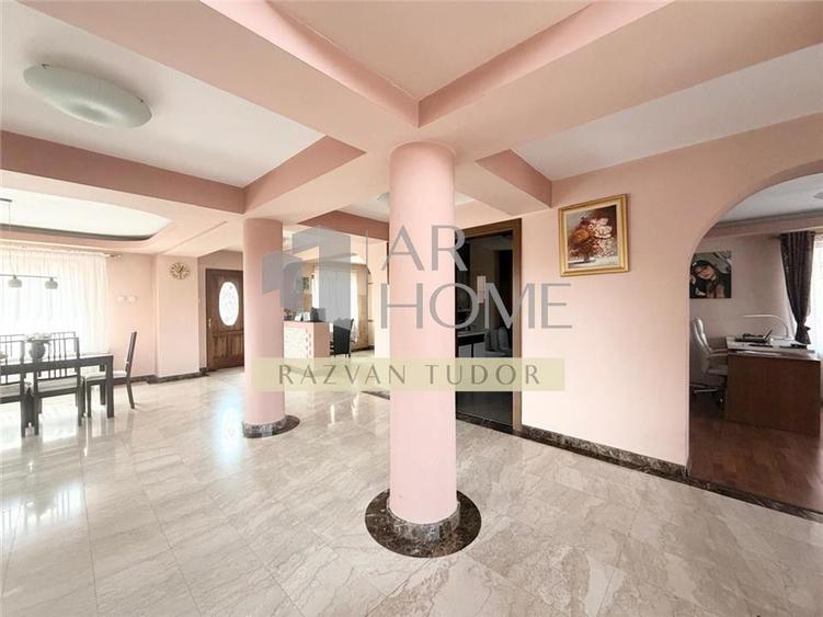 Casa 6 camere + mansarda , cu garaj , beci , Ploiesti , central
