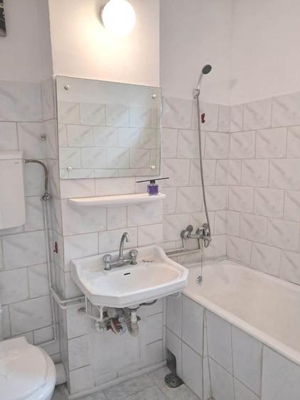 Apartament 3 camere etaj 10 pe Mihai Viteazu