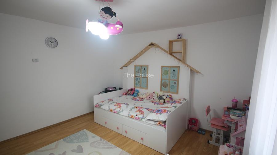 Vanzare casa foarte solida,renovata impecabil.Zona Freidorf. - 12
