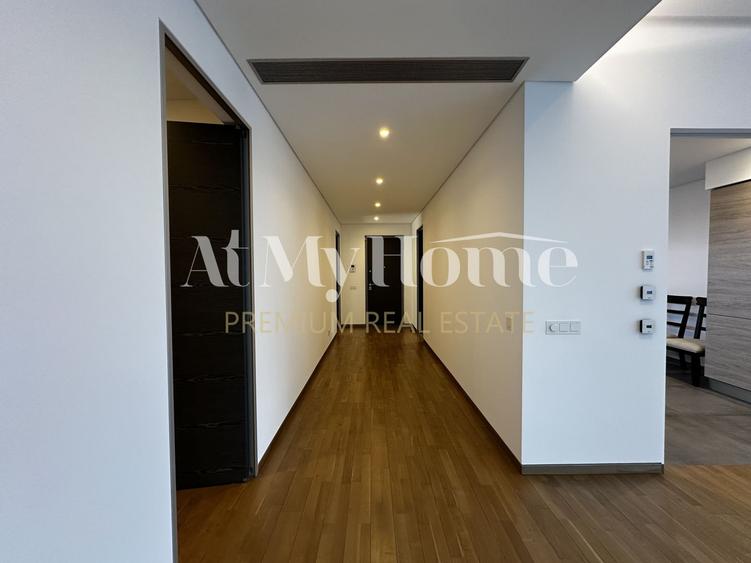 Apartament MODERN cu 4 camere, mobilat partial,finisaje lux, parcare,80mp terasa