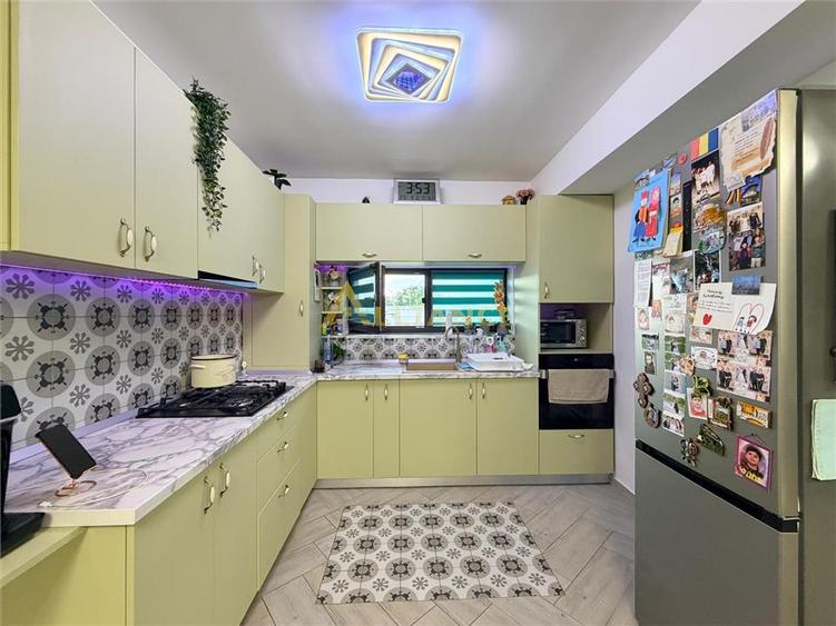Casa deosebita cu 5 camere in Berceni – Mobilata, Utilata, Dormitor la Parter si