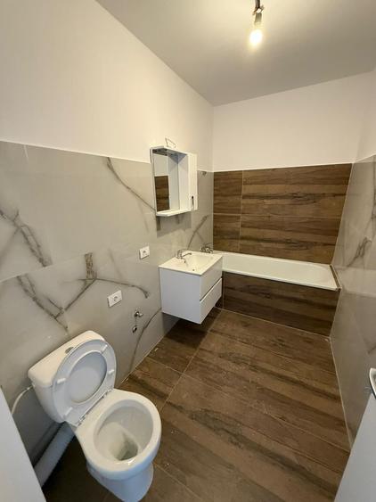 Apartament 2 camere.Bucatarie Separata. Bloc nou. Decomandat.Finalizat.