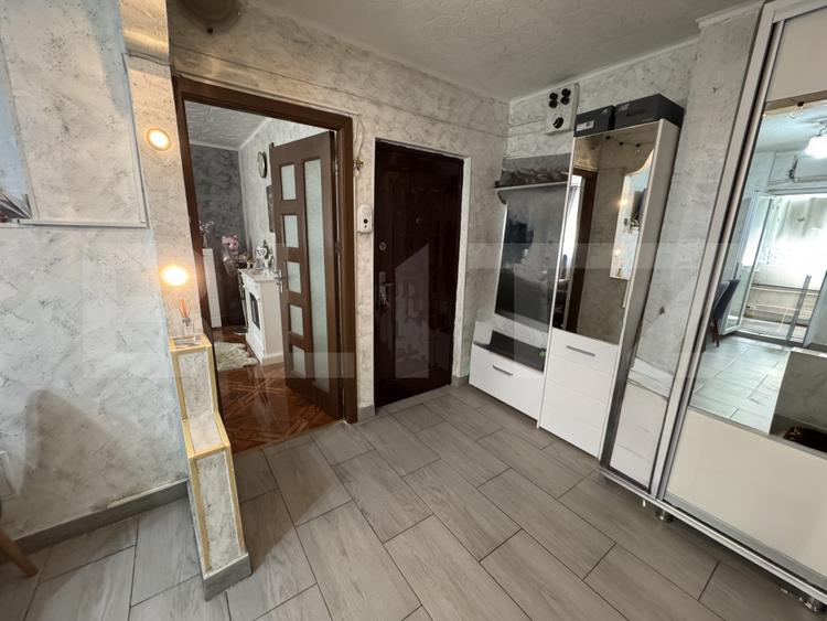 Apartament de vanzare, cu 2 camere, 51 mp, zona Trenul Pierdut