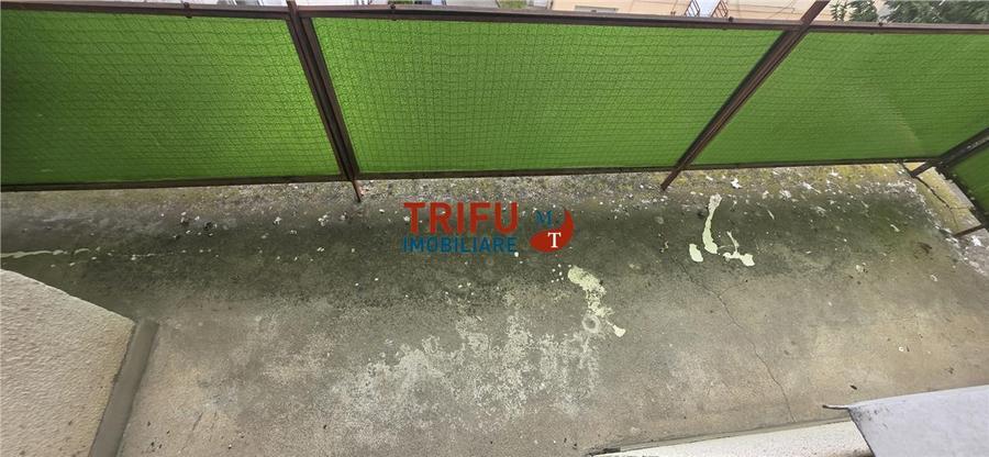Apartament de vanzare cu 3 camere, 2 balcoane si 2 bai