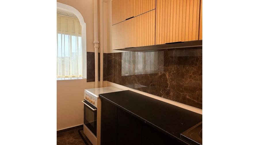 REA0005618 2 Camere l Ciuperca l renovat recent