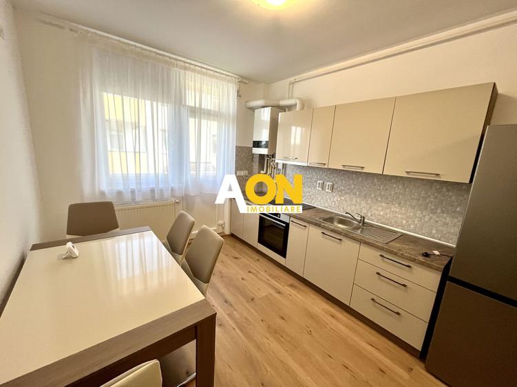 Apartament cu 2 Camere, Bloc Nou, Complet Mobilat, Zona Centru