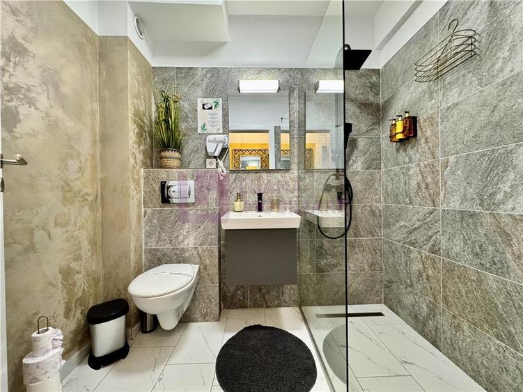 Doua apartamente de vanzare | boxa | investitie | mobilat si utilat MODERN | vid
