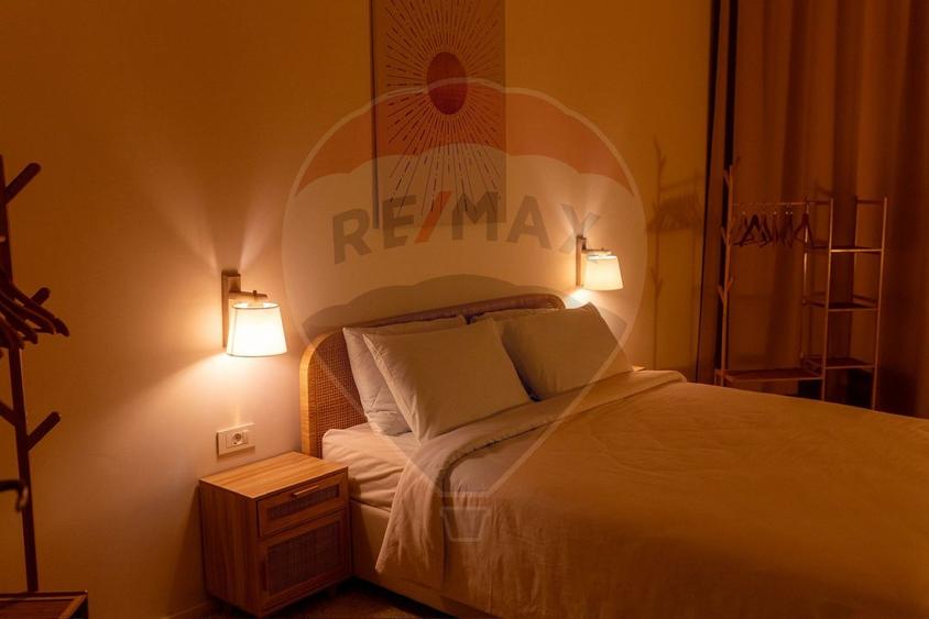 Apartament premium cu 4 camere de închiriat - Ultracentral
