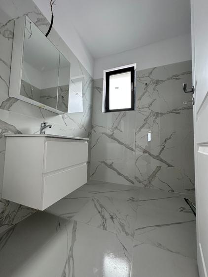 CASA FINALIZATA - INDIVIDUALA – 4 CAMERE – BALOTESTI