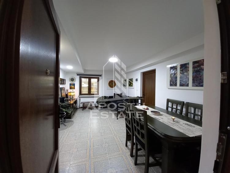 Apartament 3 camere, 2 bai, in Timisoara langa Parcul Rozelor.
