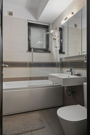 Apartament 2 cam Floreasca, 58.7mp, centrală proprie, renovat, decomandat, boxă