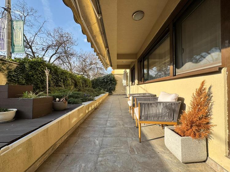 Inchiriere apartament 160 mp- 3 camere cu gradina zona Nordului Sat Francez