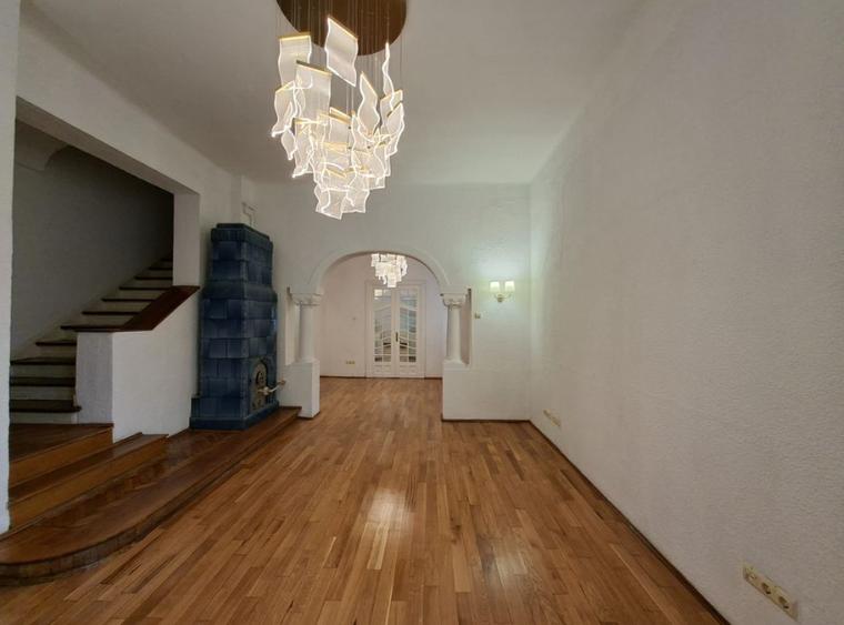 PACHE PROTOPOPESCU-FOIȘORUL DE FOC | VILĂ BIROURI | 16 CAMERE | 375 MP RENOVATA