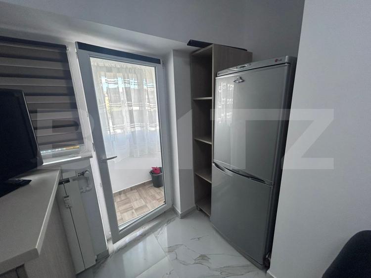 Apartament de inchiriat, cu 2 camere, 54 mp, zona ultracentra