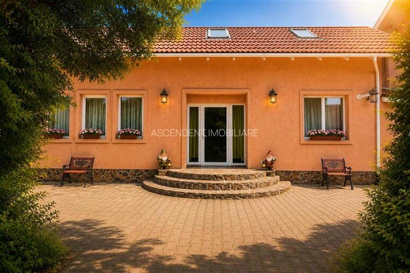 Casa solida,farmec autentic,echipata, garaj incalzit,pod,curte relaxanta,Santana - 30