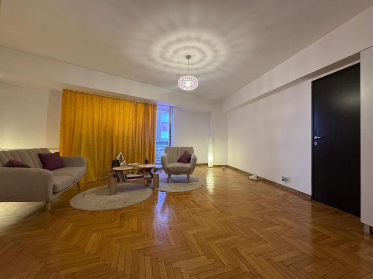 3 CAMERE || CALEA VICTORIEI