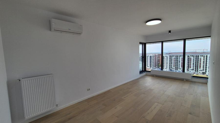 Apartament 3 camere de vânzare cu loc de parcare inclus