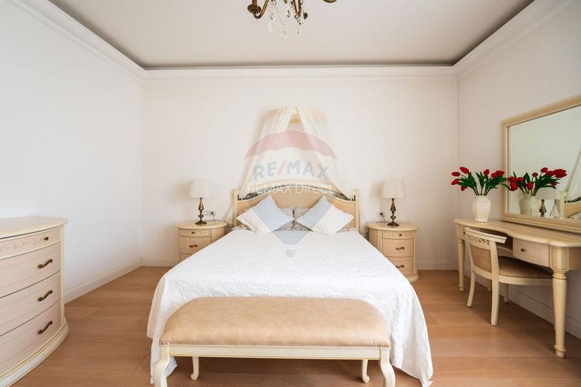 Casă de Lux de vânzare| Trivale- Pitești| 378mp Sdc| Teren 868mp - 24