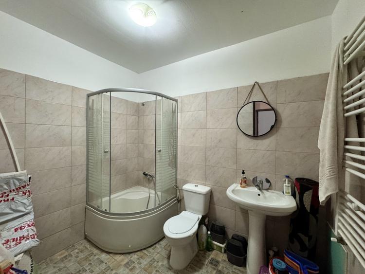 Apartament 2 camere, 41 mp, zona Calea Severinului