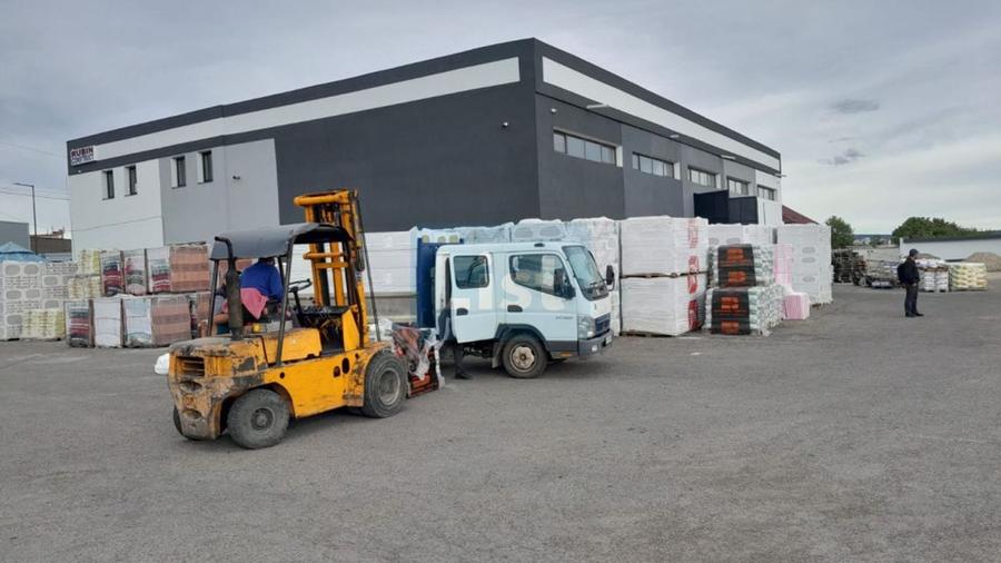 Spatiu industrial de vanzare, 8120 mp, Neamt