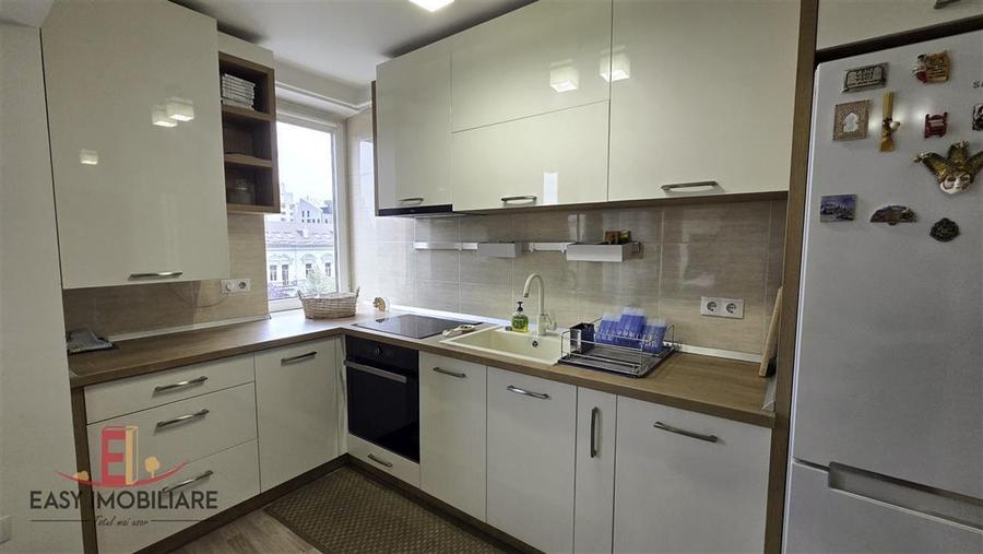 Apartament 2 camere la etajul 3, Ultracentral, nou, prima inchiriere
