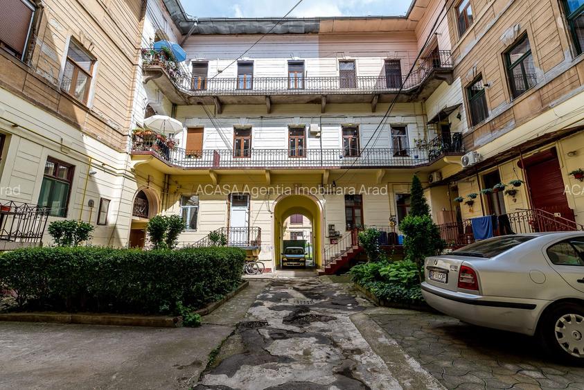 Apartament 98 mp pe bulevardul Decebal, fatada renovata Comision 0 - 2