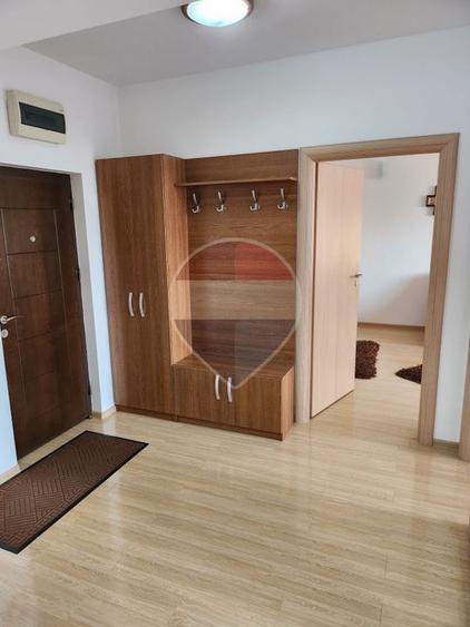 Apartament 2 cam, sector 1, Colosseum Mall, Complet mobilat, an 2015
