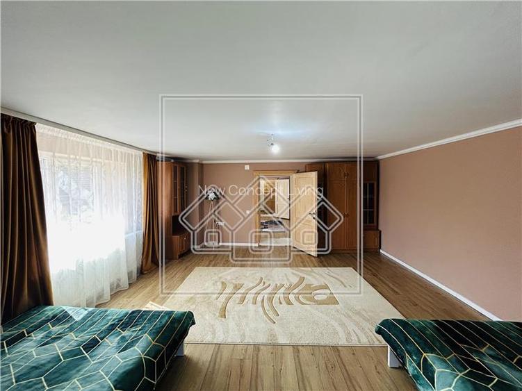Casa la tara, teren mare, mobilata si utilata, zona foarte linistita - 16