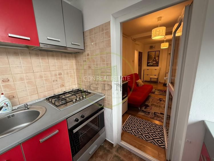 Apartament 3 camere, semidecomandat, 54 mp, zona Liceul Pedagogic - 6