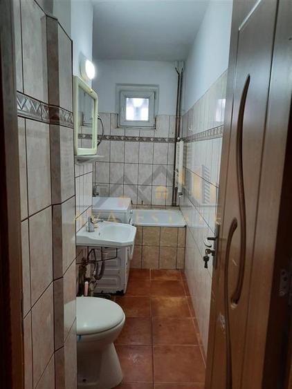 Apartament 2 camere, Et.3, 40 mp - Calea Martirilor