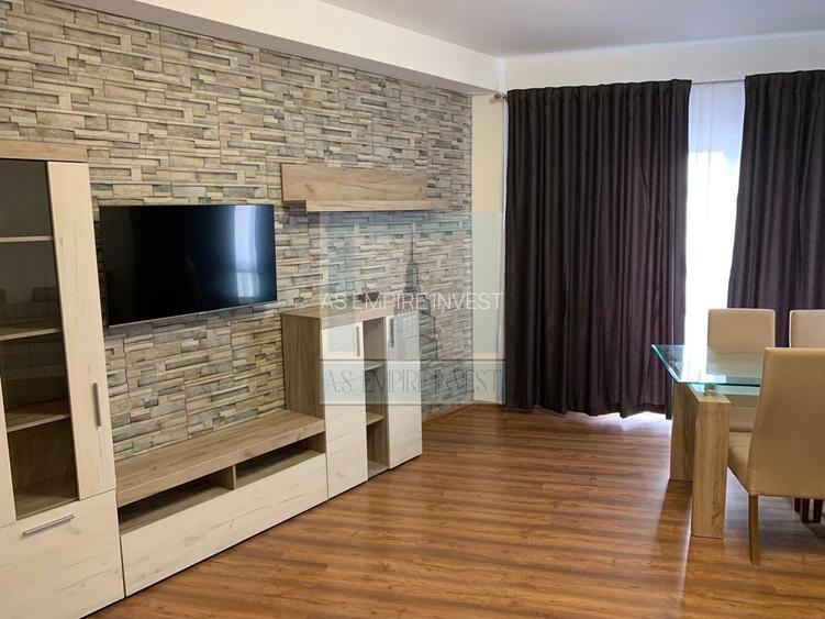 De vanzare apartament 3 camere/ zona Tractorul - 2