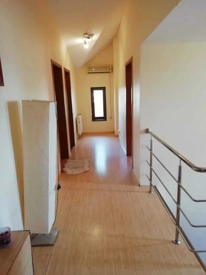 VILA | VOLUNTARI | LOC DE PARCARE