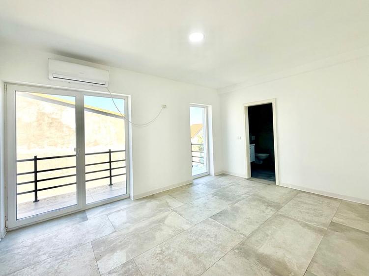 Casa individuală de închiriat - Giroc intrare
