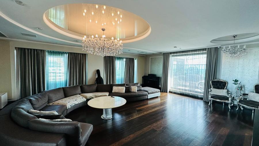 PENTHOUSE EXCLUSIVIST | EMERALD RESIDENCES