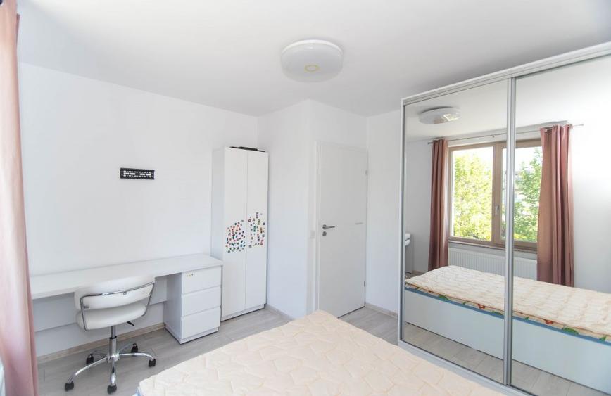 Casa cu 4 camere pe strada Campului, Pitesti