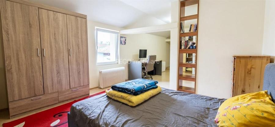 RECO Casa 4 camere, zona centrala Oradea, aproape de Piata Unirii - 11
