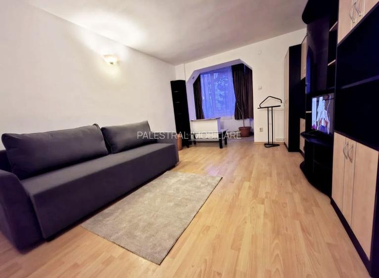 Apartament 2 camere decomandat, AFI- Centrul Civic, parcare,mobilat 113000 Euro - 2